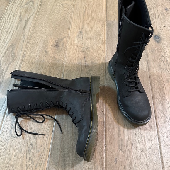 Dr. Martens Shoes - Dr.Martens 1914 Kolbert Tall Boots with Zippers